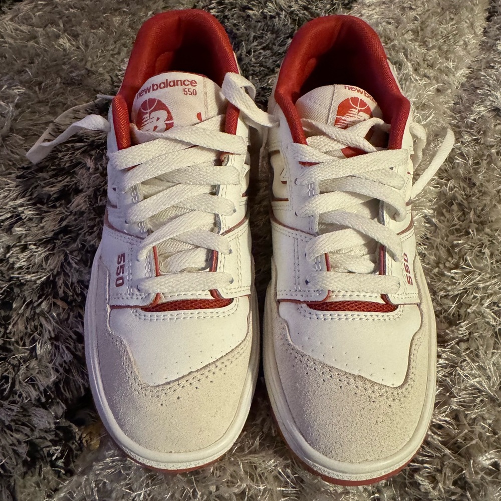 New Balance 550